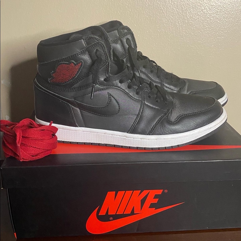 Jordan 1 high Og Satin